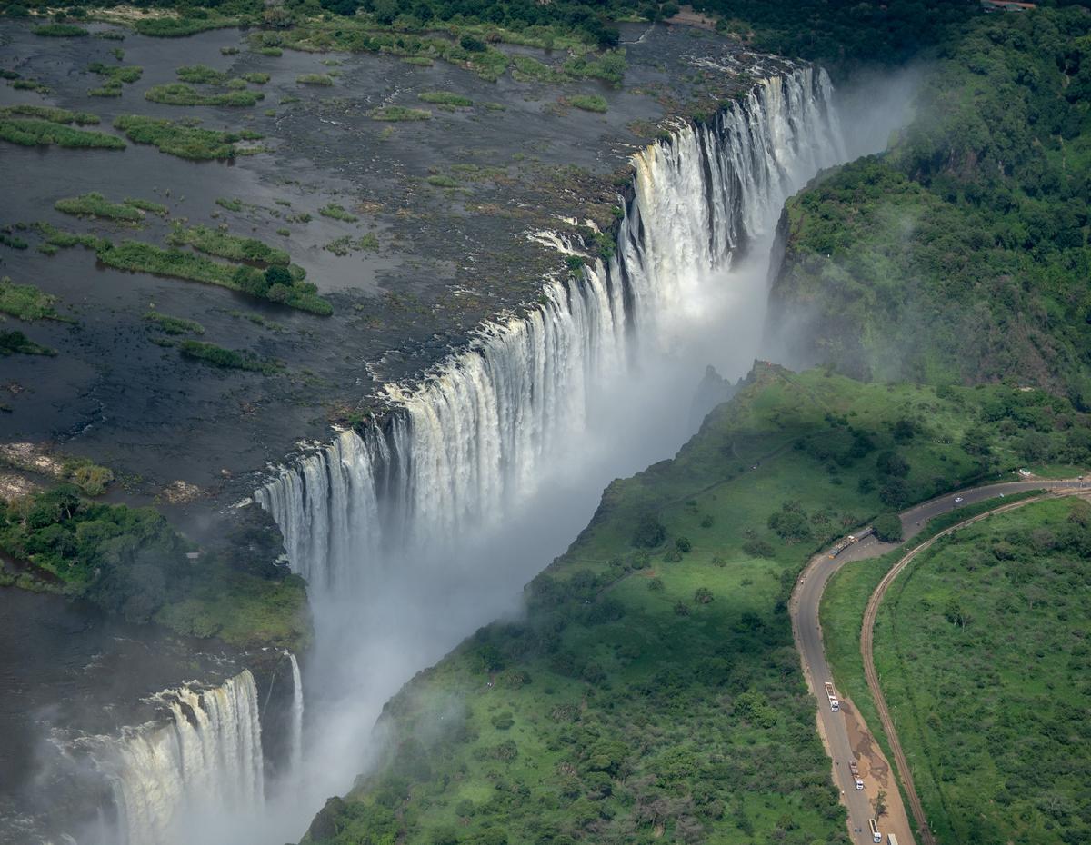 شلالات فيكتوريا-جايسون-زاو-زامبيا