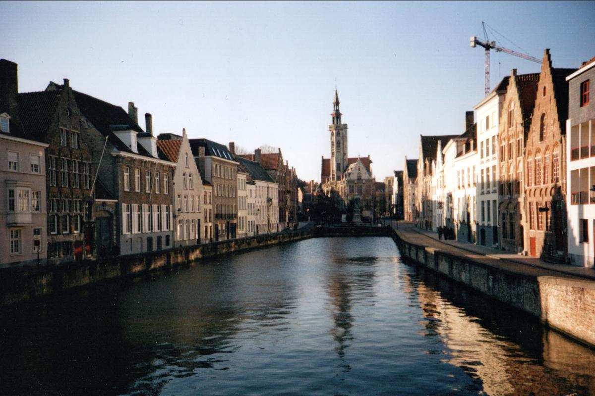 Foto de Bruges-Bélgica por Scott Evans
