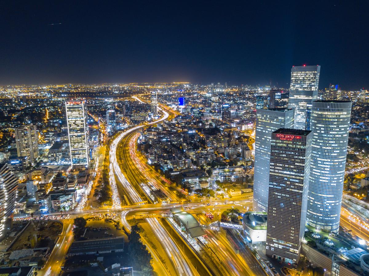 Photo de nuit de Tel Aviv Israël par Shai Pal