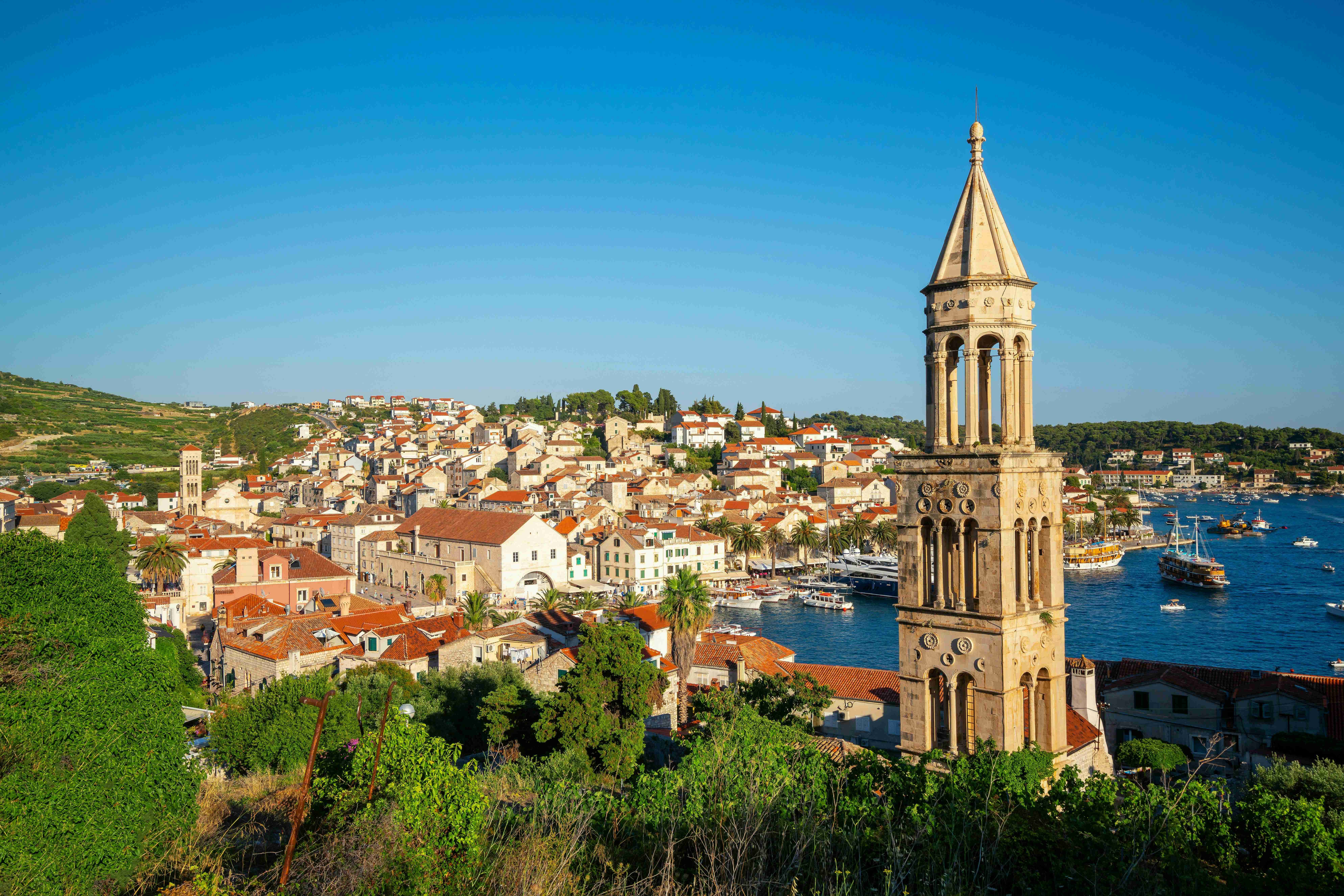 Discover Croatia: Embrace the Beauty of Its Coasts