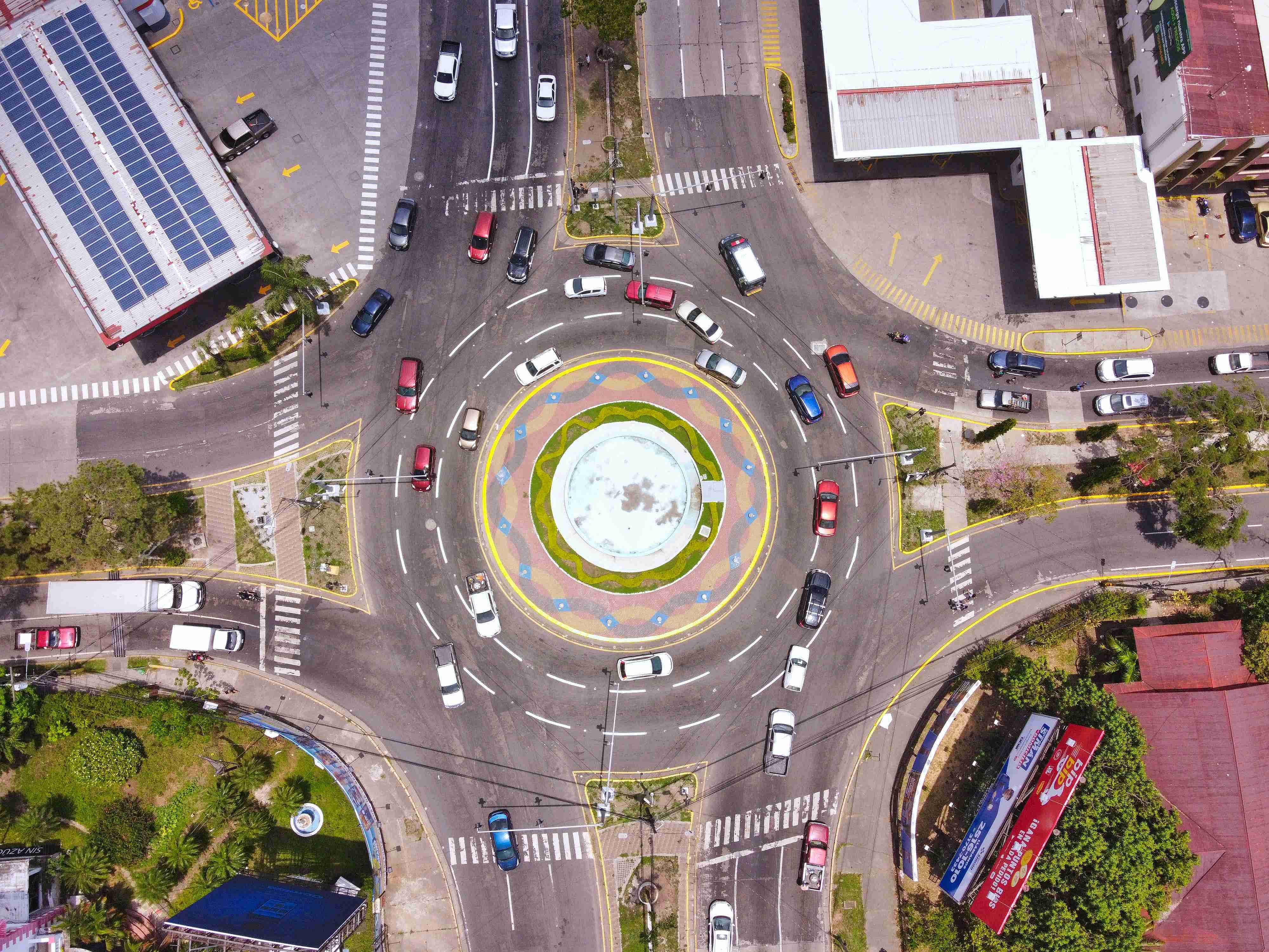 Driving in Honduras: A Travel Guide for Weather-Conscious Tourists