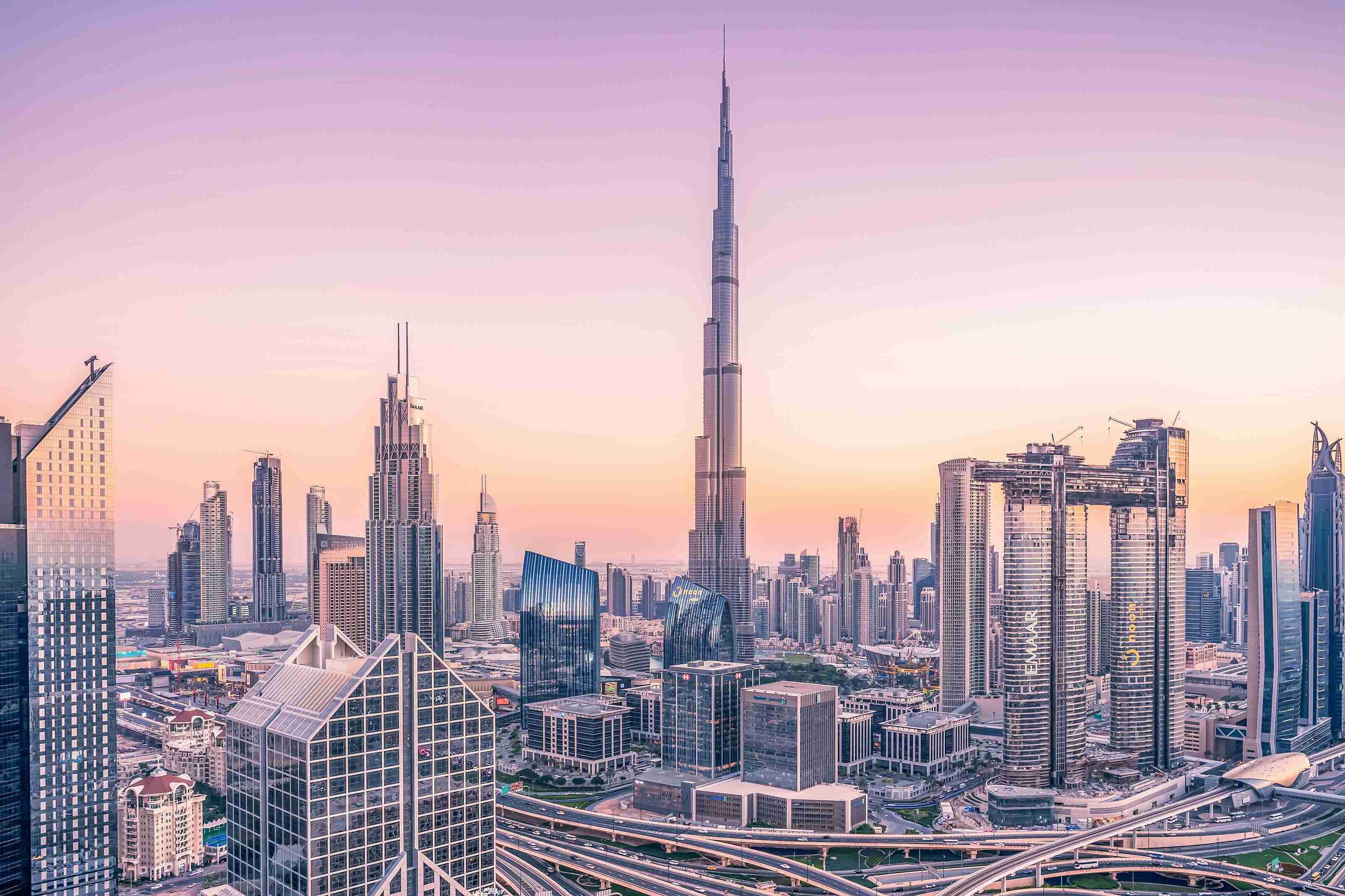 One-Way Car Rental in Dubai: Flexible Travel Across the United Arab Emirates