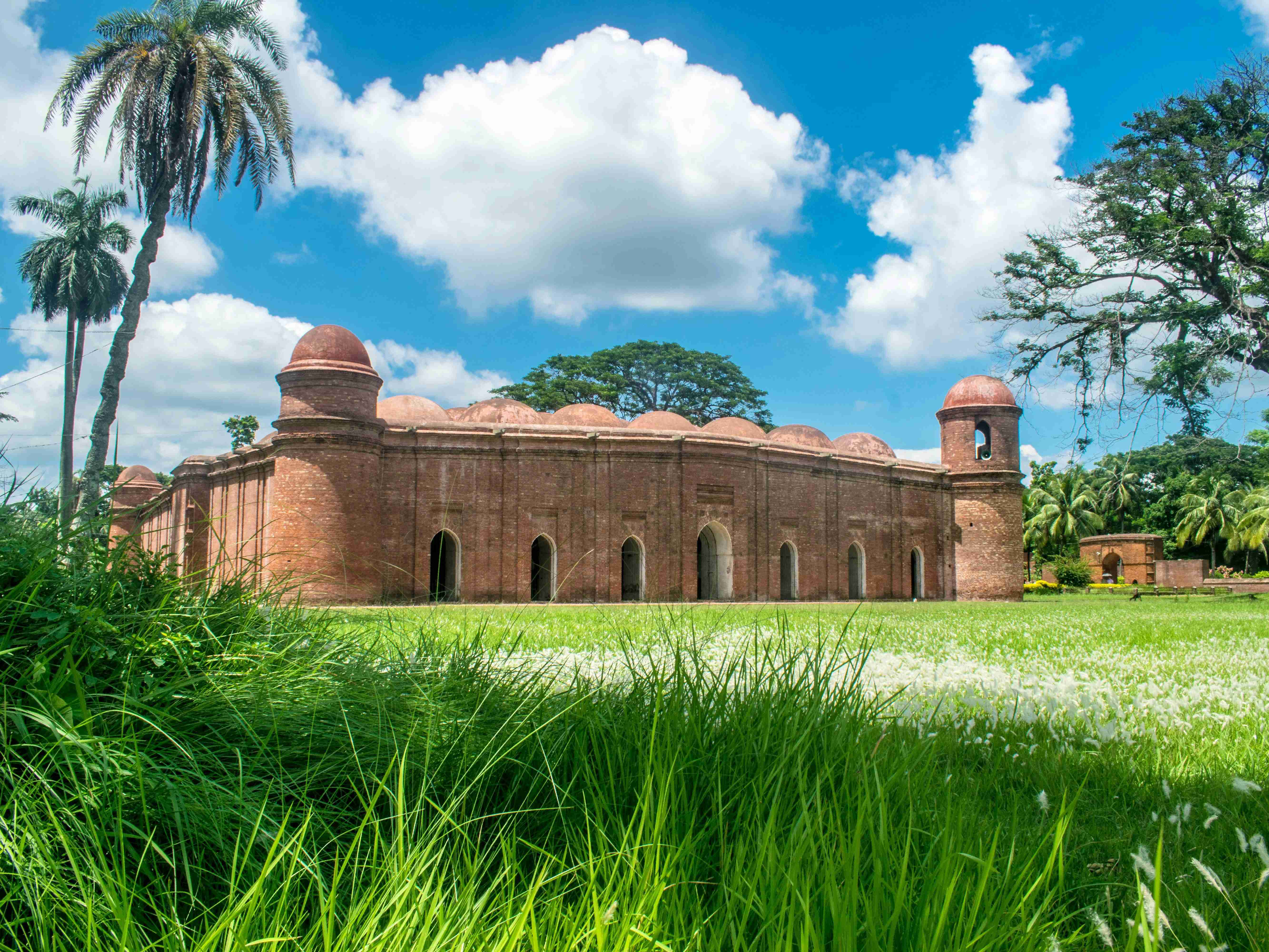 Best Car Rental in Bangladesh