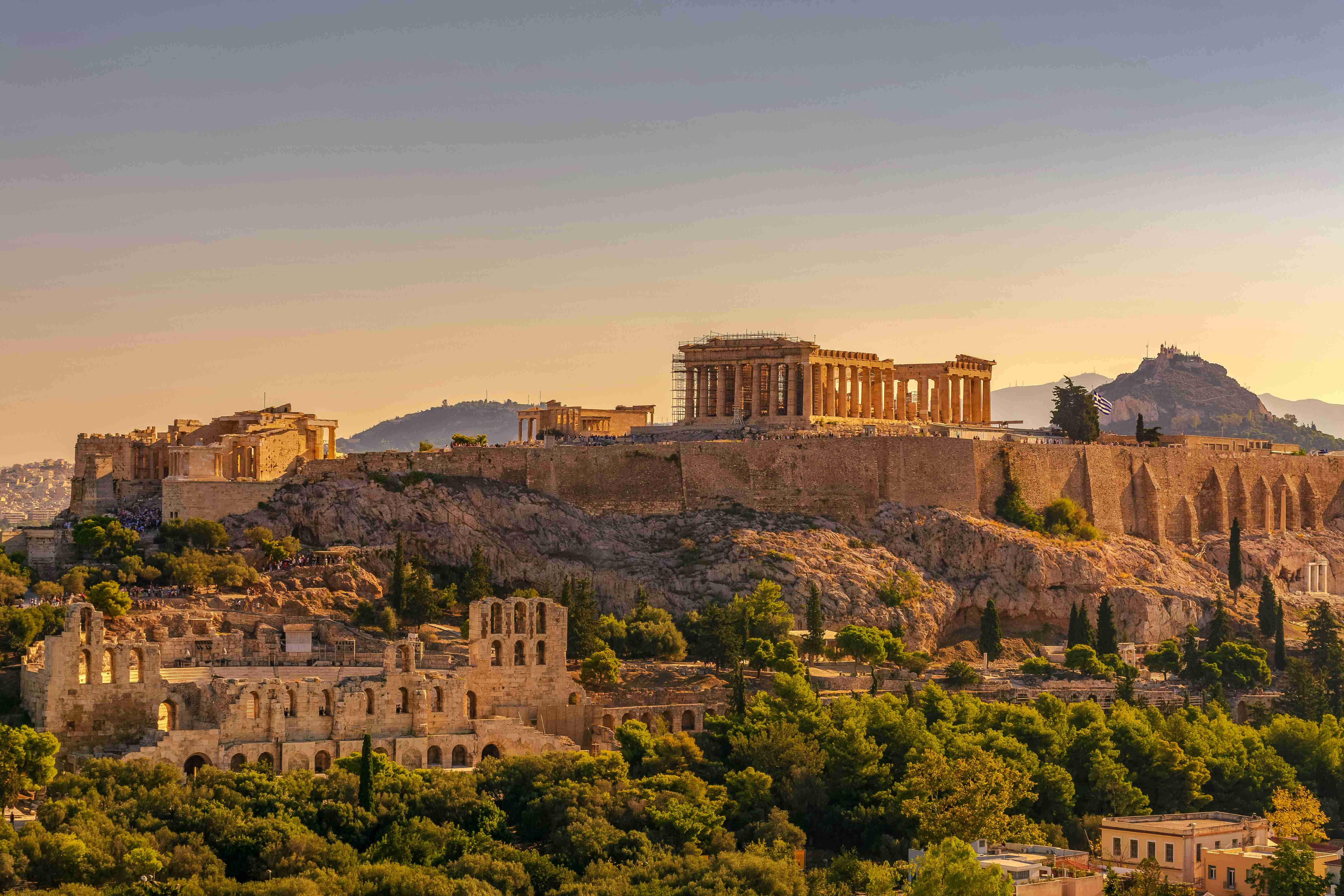 Discover the Best Time to Visit Greece: Month-by-Month Guide