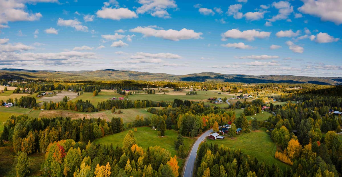 Осенняя панорама шведской деревни