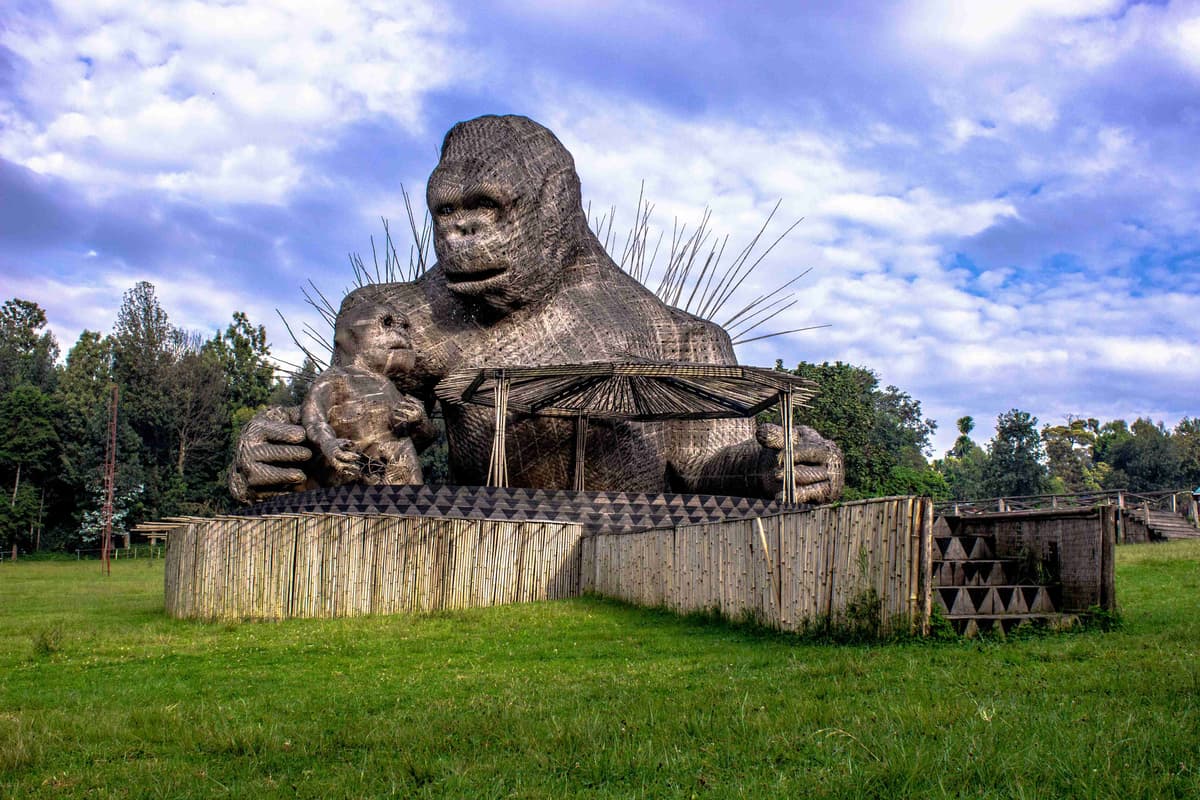 Giant Gorilla Statue with Baby