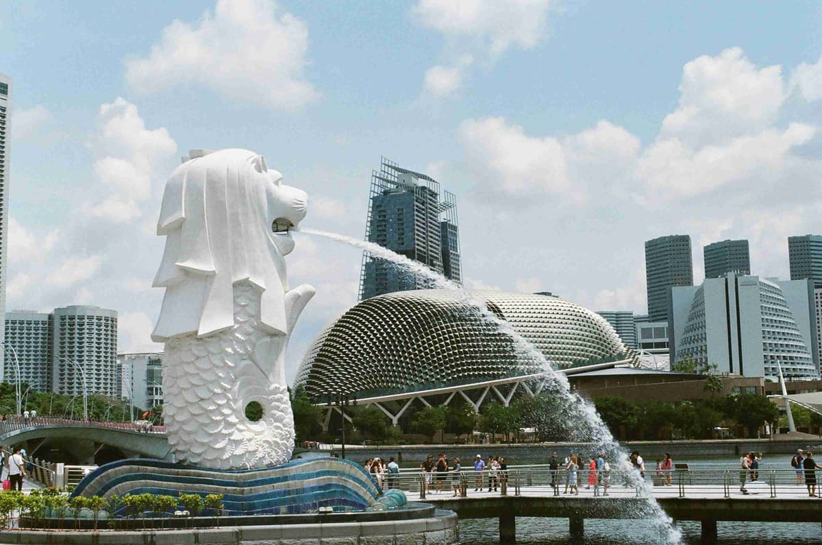 Merlion and Esplanade Singapore Daytime