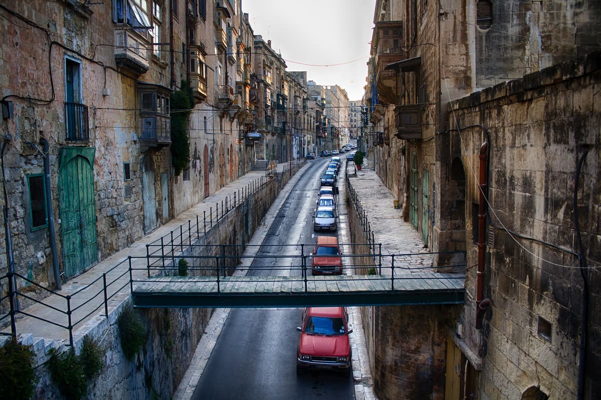 Foto da estrada Malta por chrisjzammit