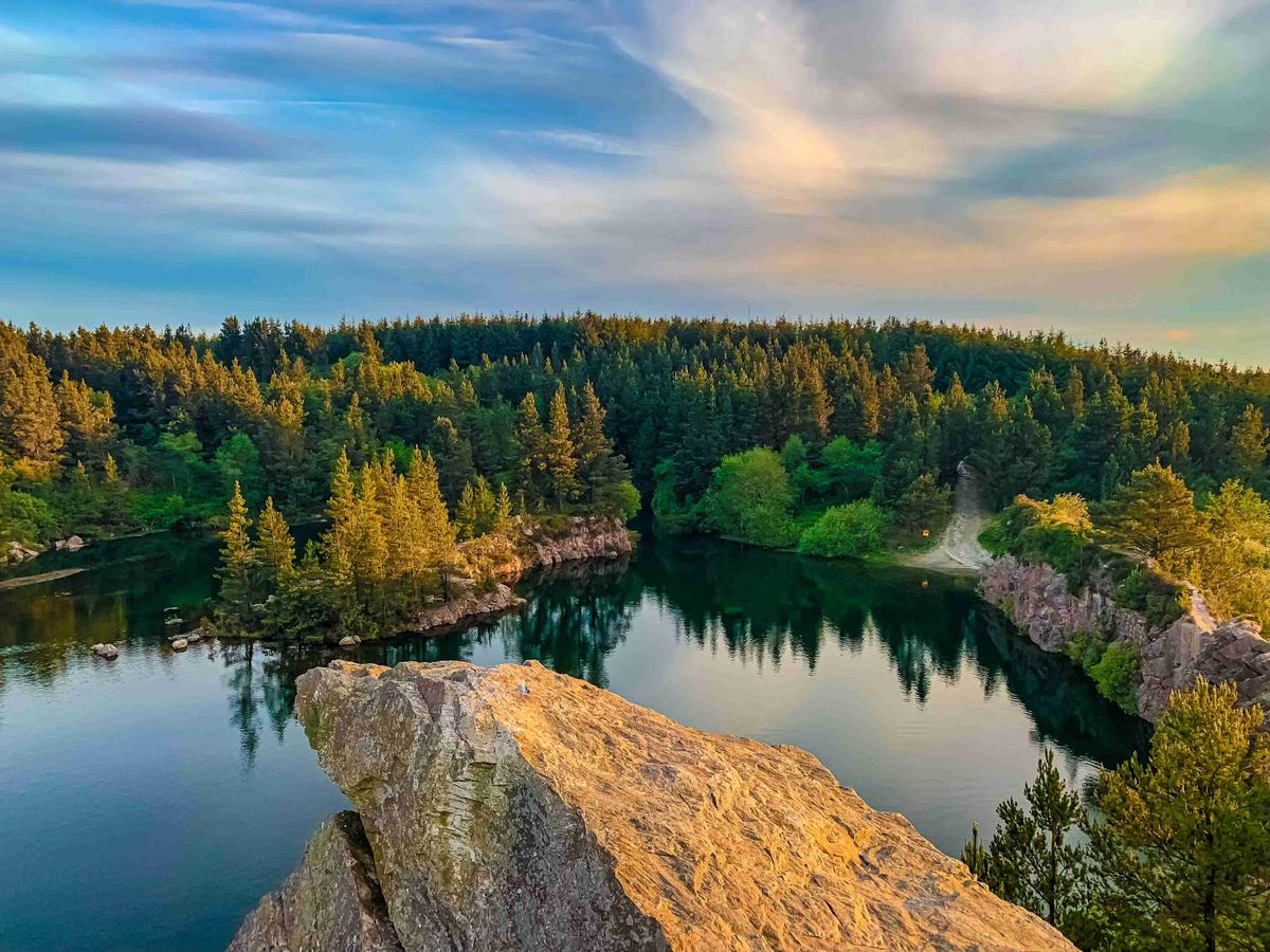 Serene Lake View at Twilight