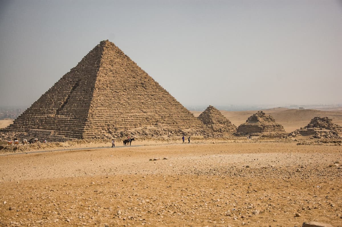 De majestetiske pyramidene i Giza