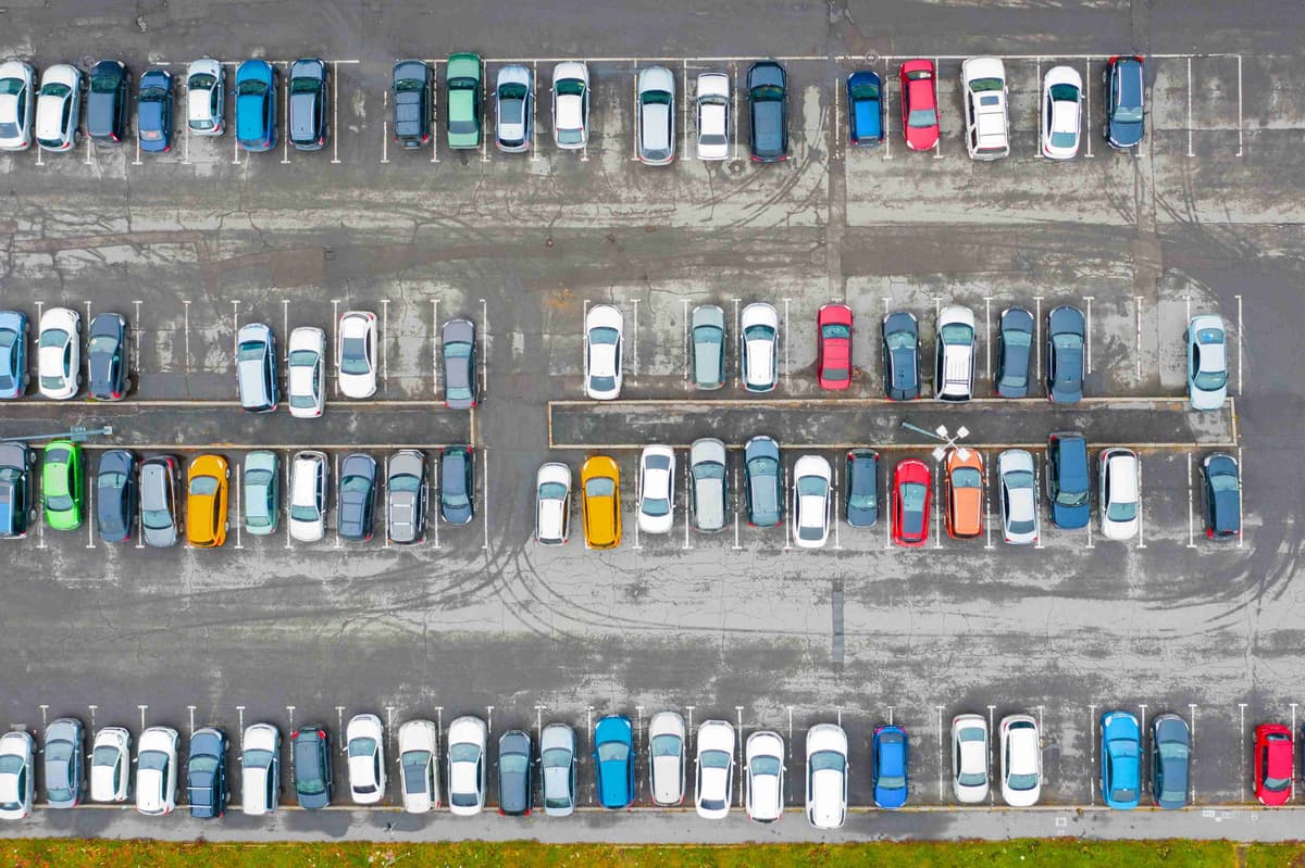 aerial-view-parking-lot-cars