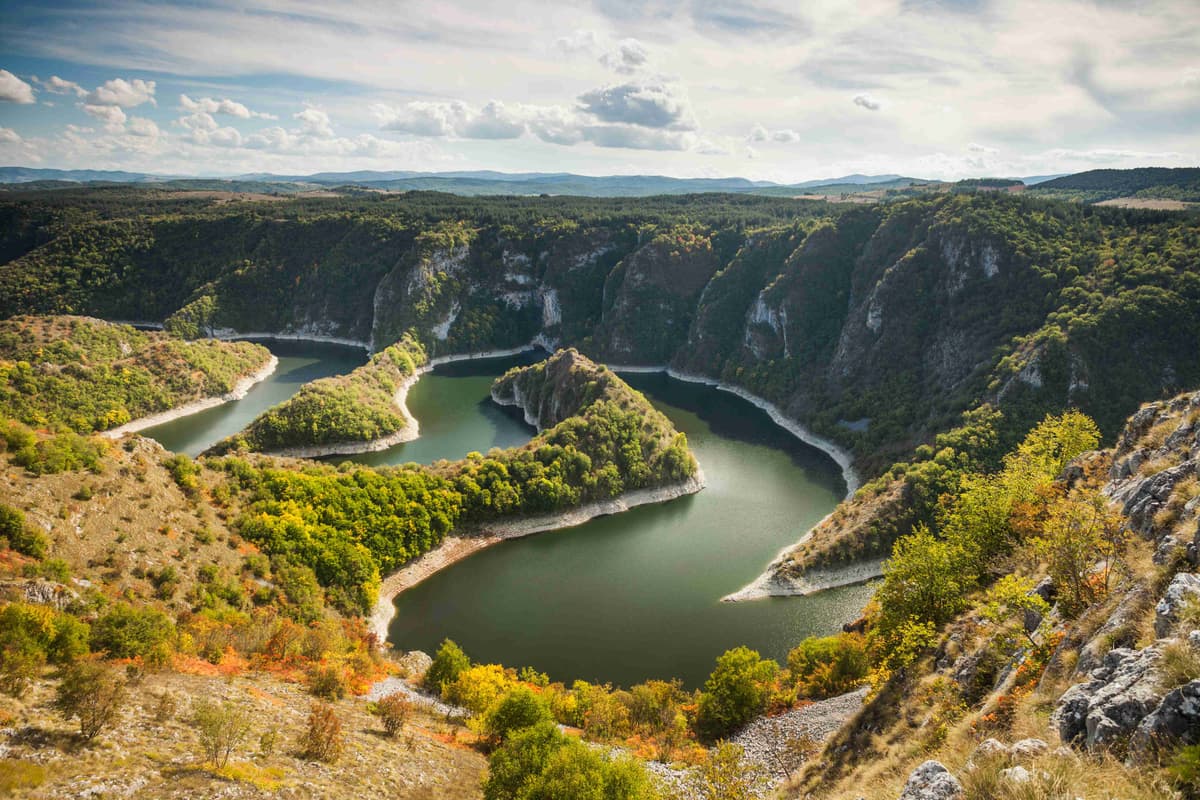 meander-on-river