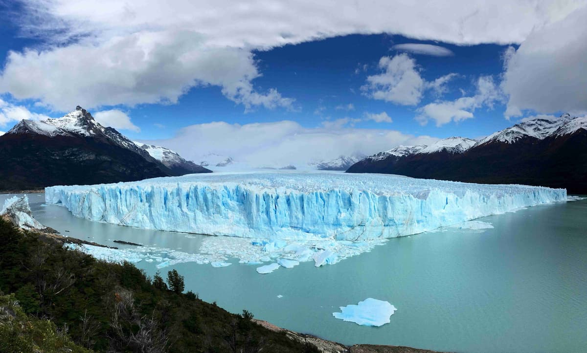 نمای پانوراما از یخچال Perito Moreno