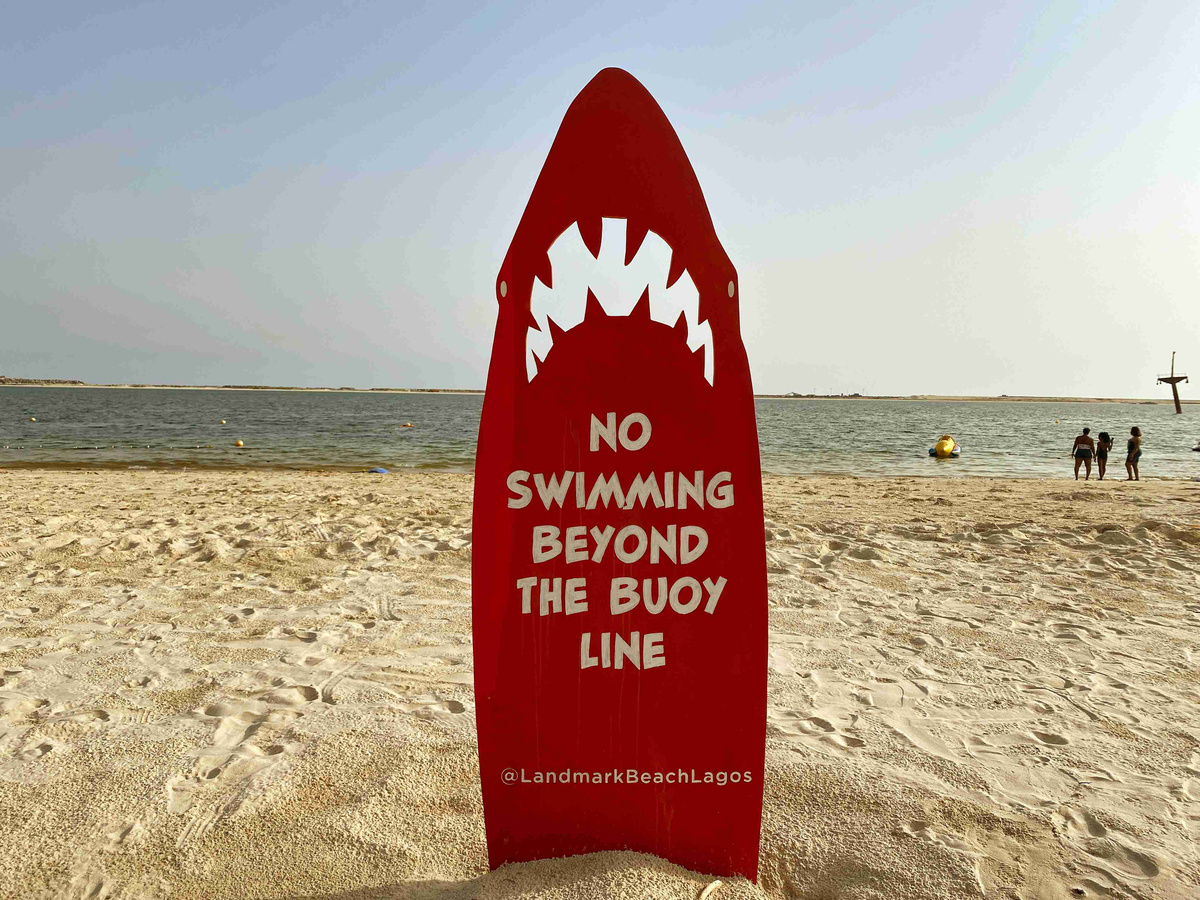 Beach_Safety_Sign_Shark_Silhouette