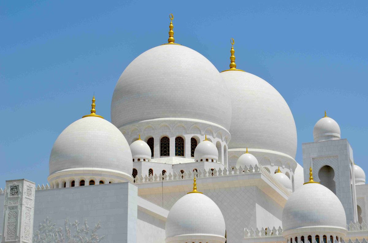 Grand_White_Domes_Golden_Accents_Mosque_Architecture