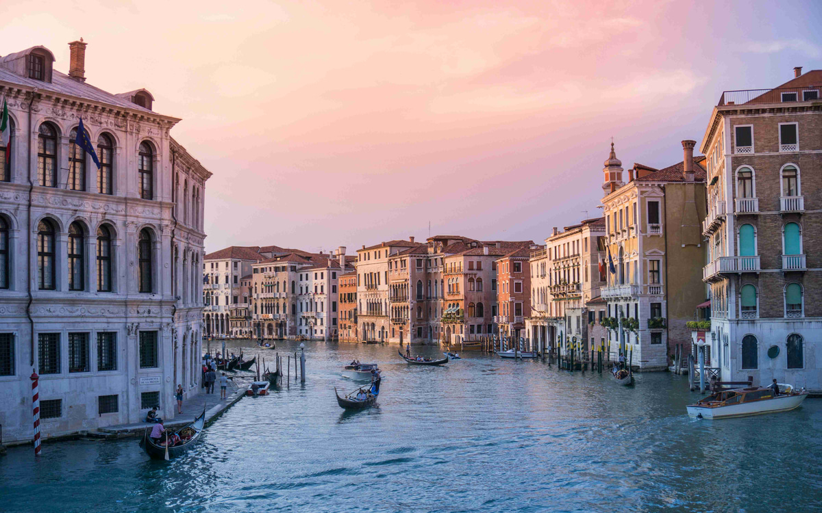 Sunset_Over_Grand_Canal_Venice