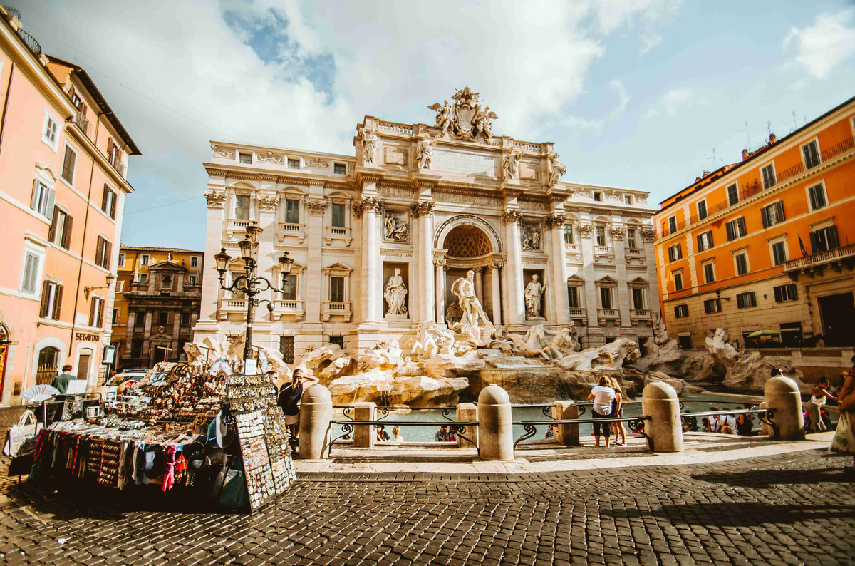 trevi-fountain-day