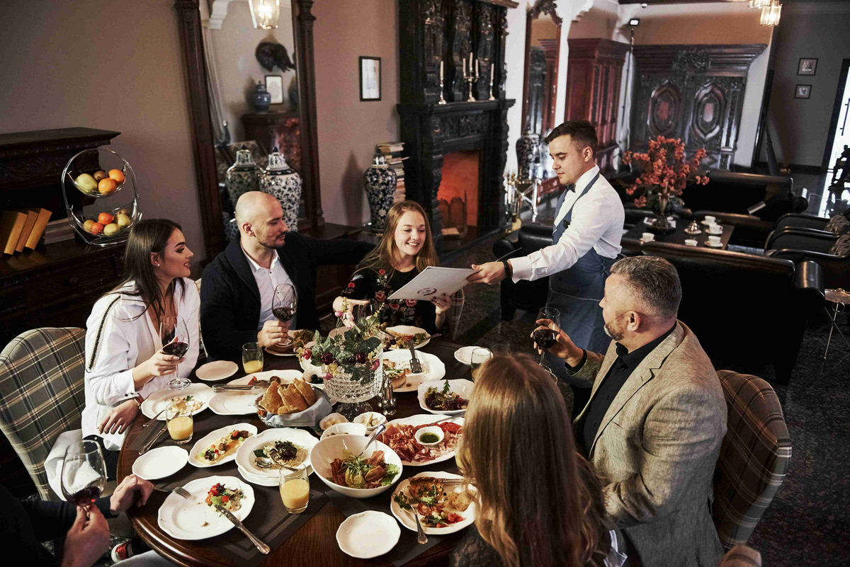 Elegant_Dinner_Party