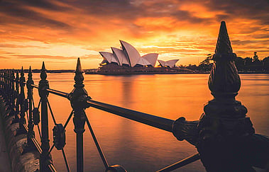Aussie Coastal Riding: A Legendary Pacific Coast Road Trip Itinerary