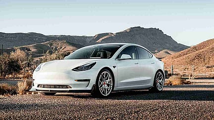 How to Rent Electric Car in USA as a Tourist - Complete Guide