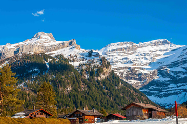 Best Time to Visit Switzerland: A Month By Month Guide