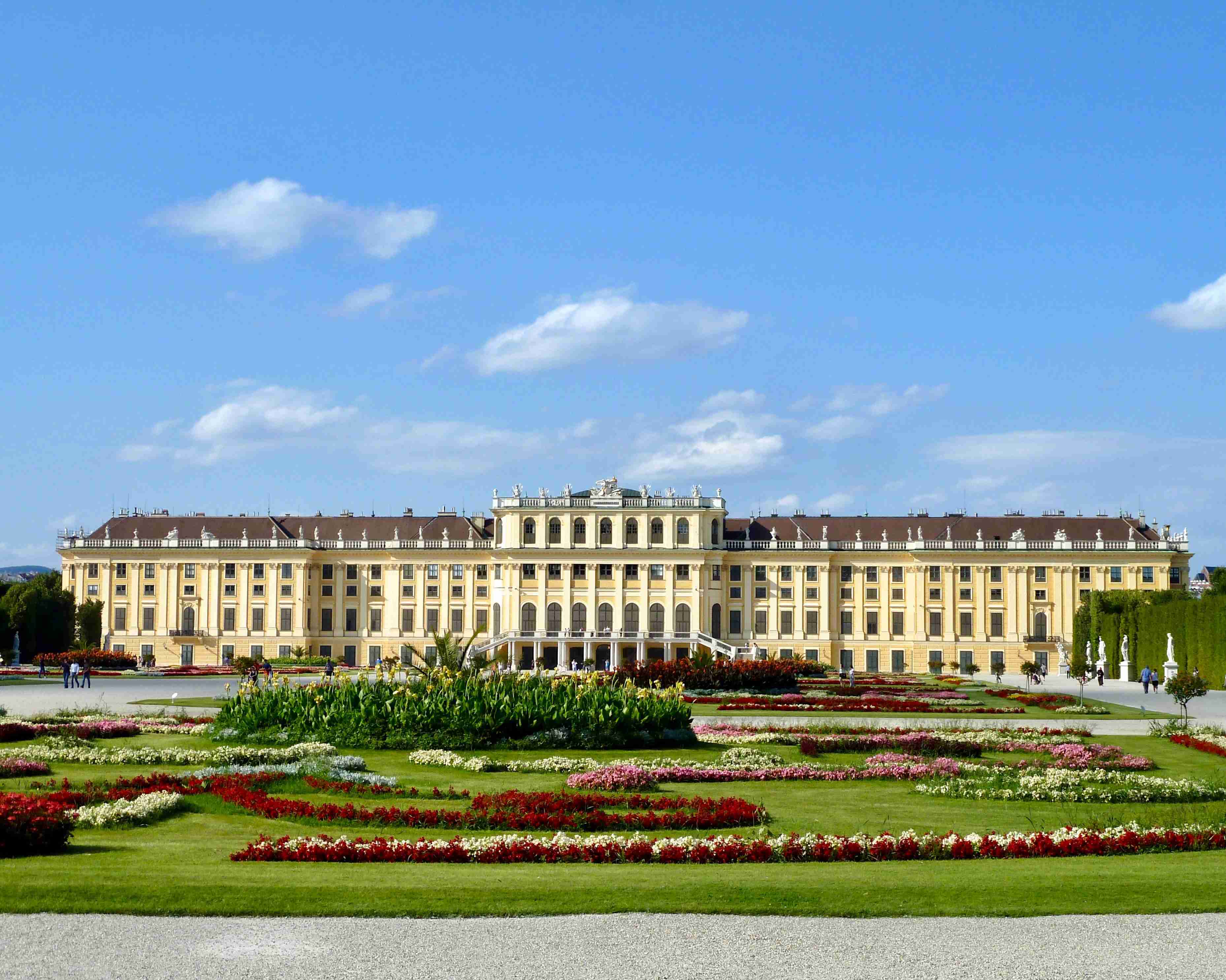 Schönbrunn Palace Photo